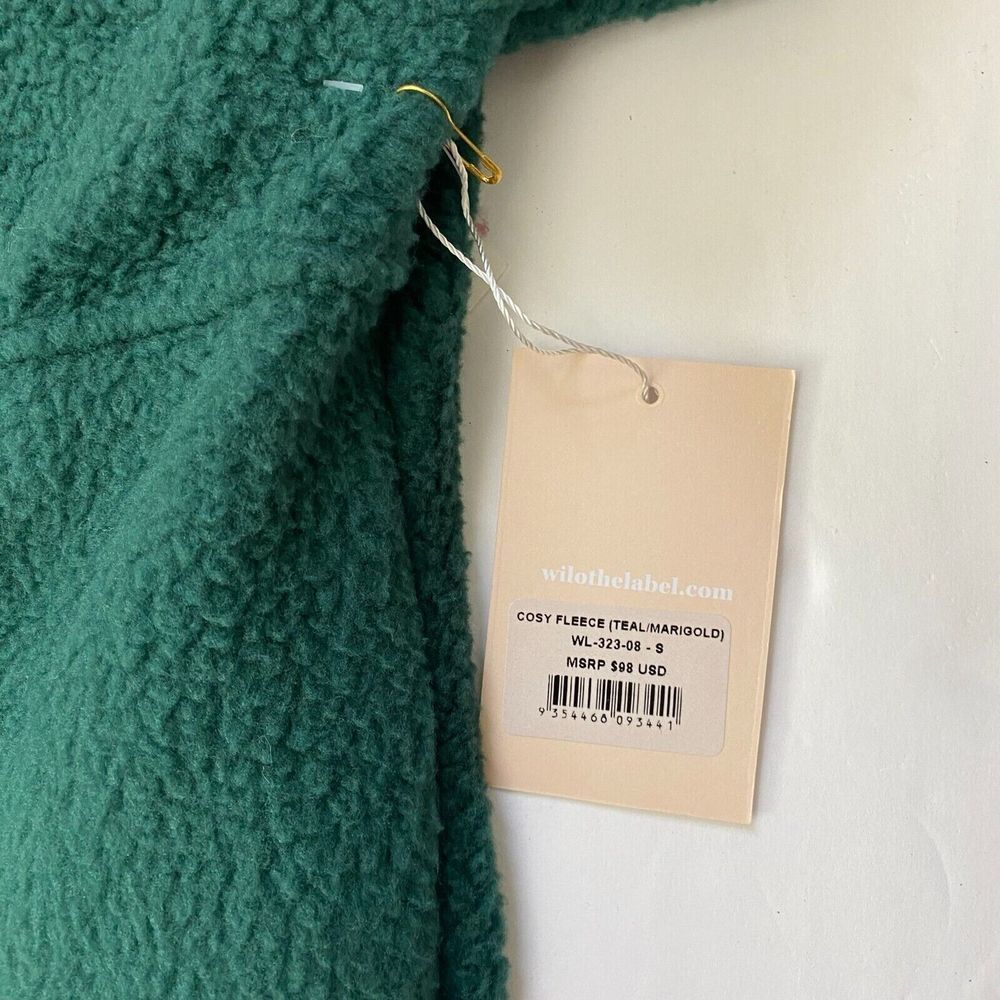 Wilo The Label Cozy Fleece Pullover, Boxy Fit, Quarter button front Green New - Picture 14 of 16